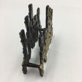 Bronze letter holder