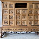 Sideboard