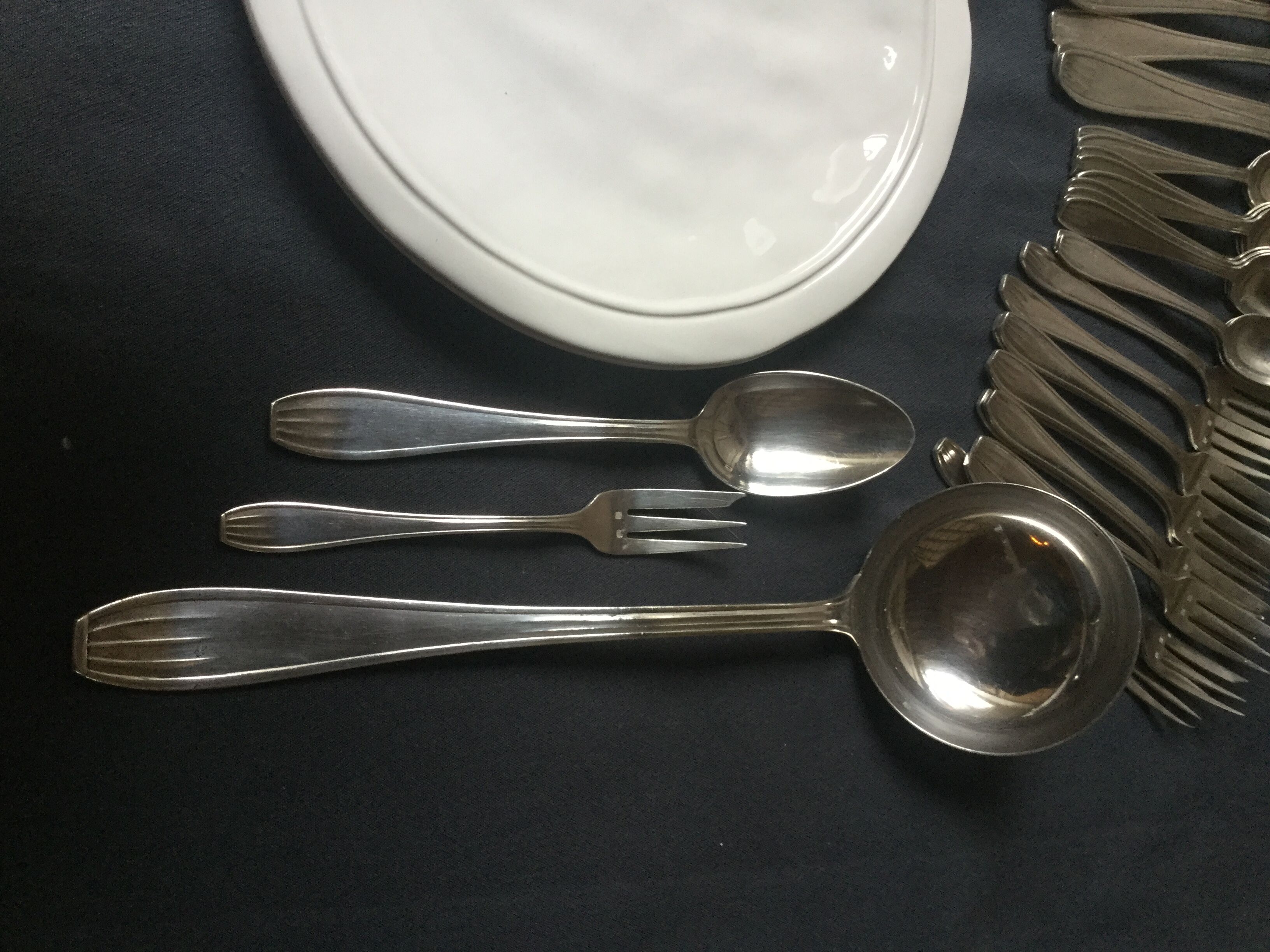 Silver metal housewife