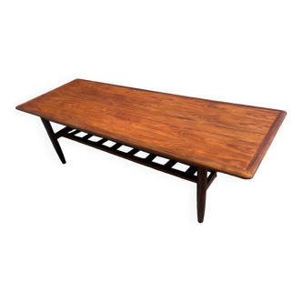 Topform rosewood table. Vintage coffee table. Leather straps
