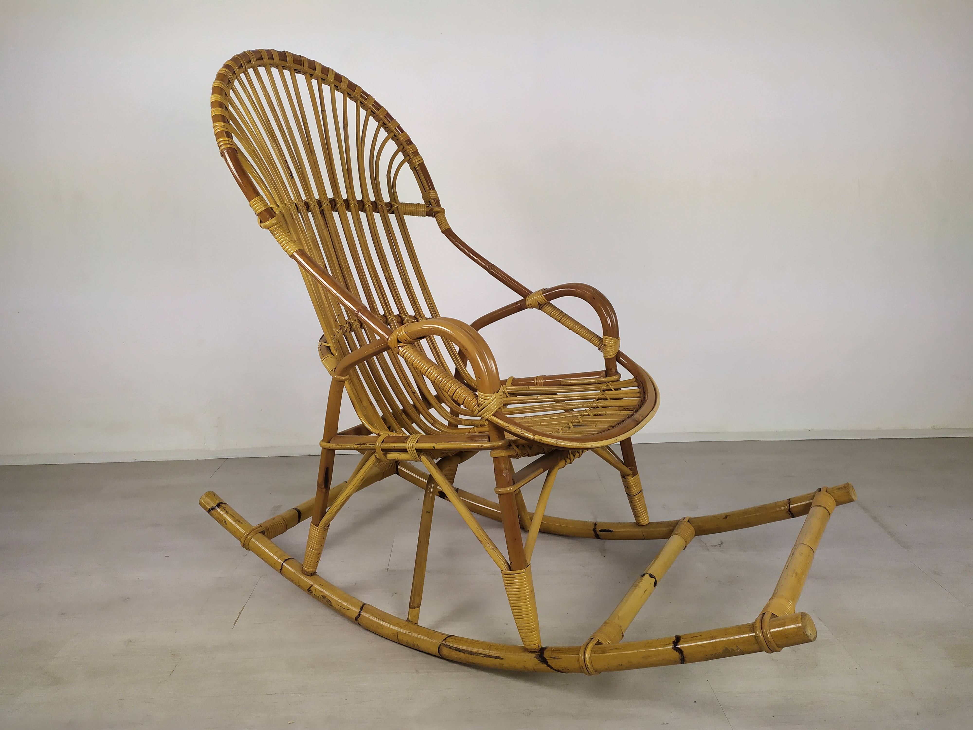 Rocking-flesh rattan vintage