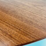 Saarinen dining table "Tulip" by Eero Saarinen for Knoll Studio, USA 1957