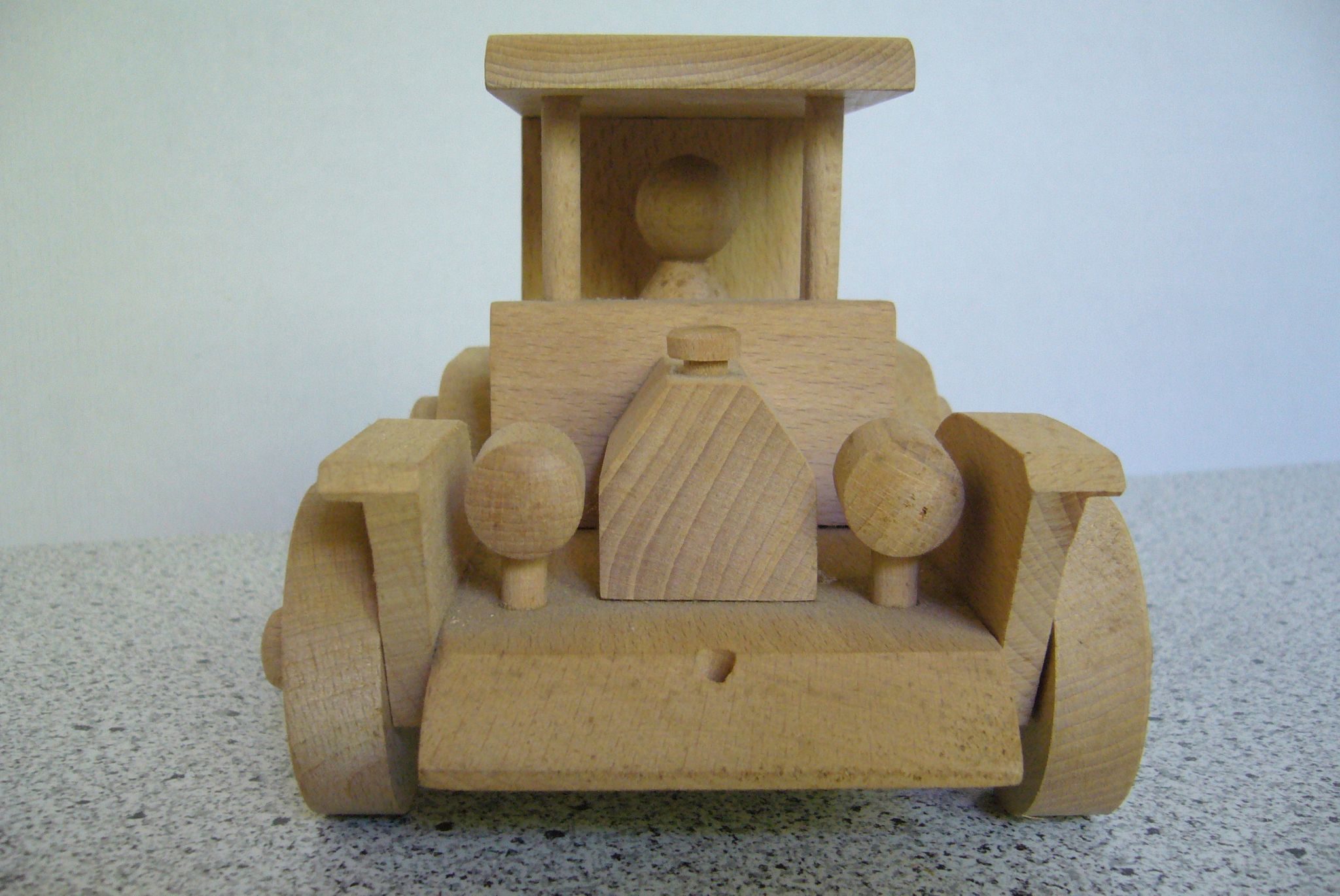 Citroën C3 style wooden car