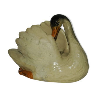 Jardinière en forme de cygne en céramique de Vallauris swan planter