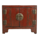 Petit cabinet en orme laqué rouge