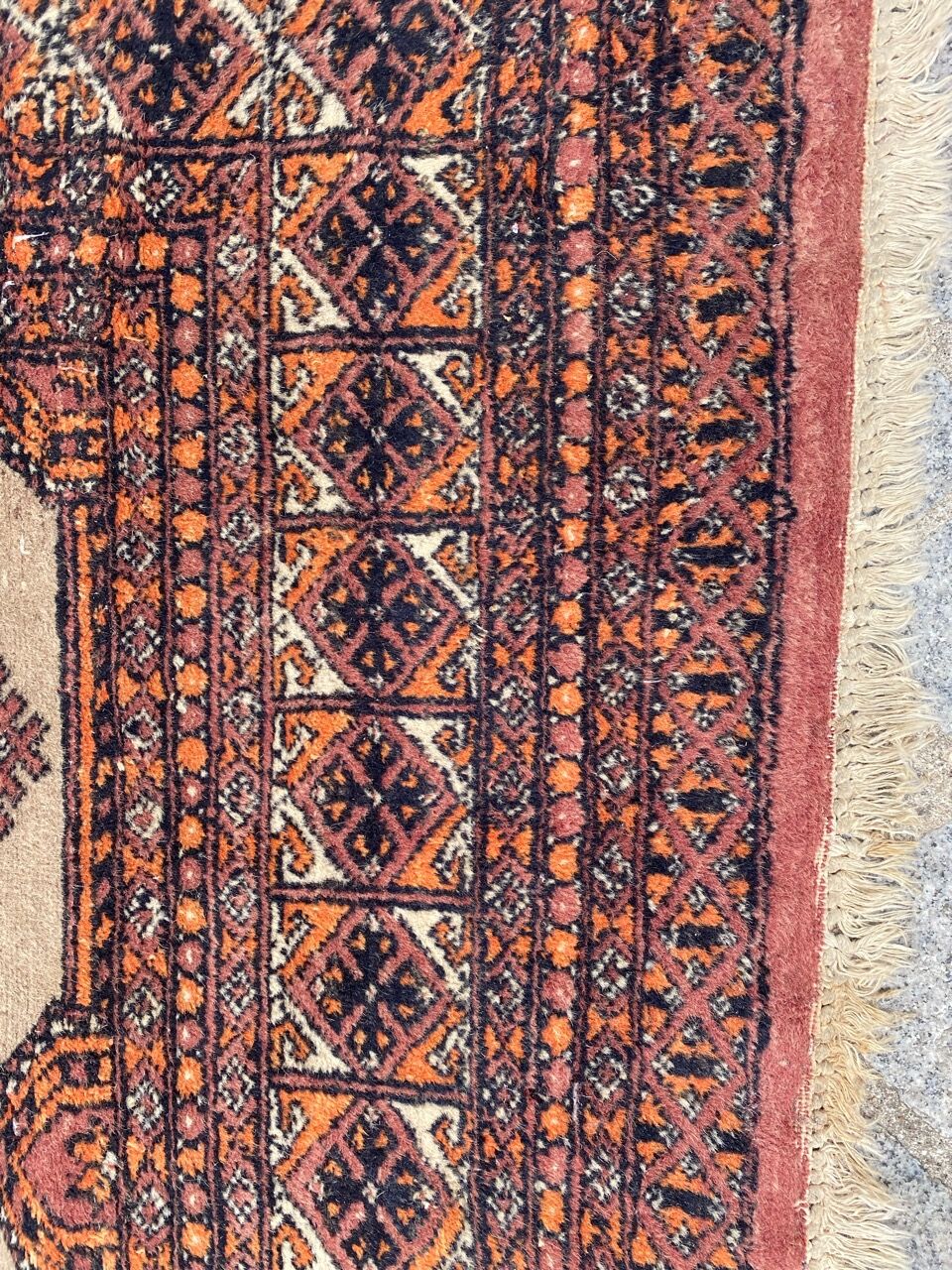 Vintage carpet pakistan drawings bokhara handmade 124x186 cm