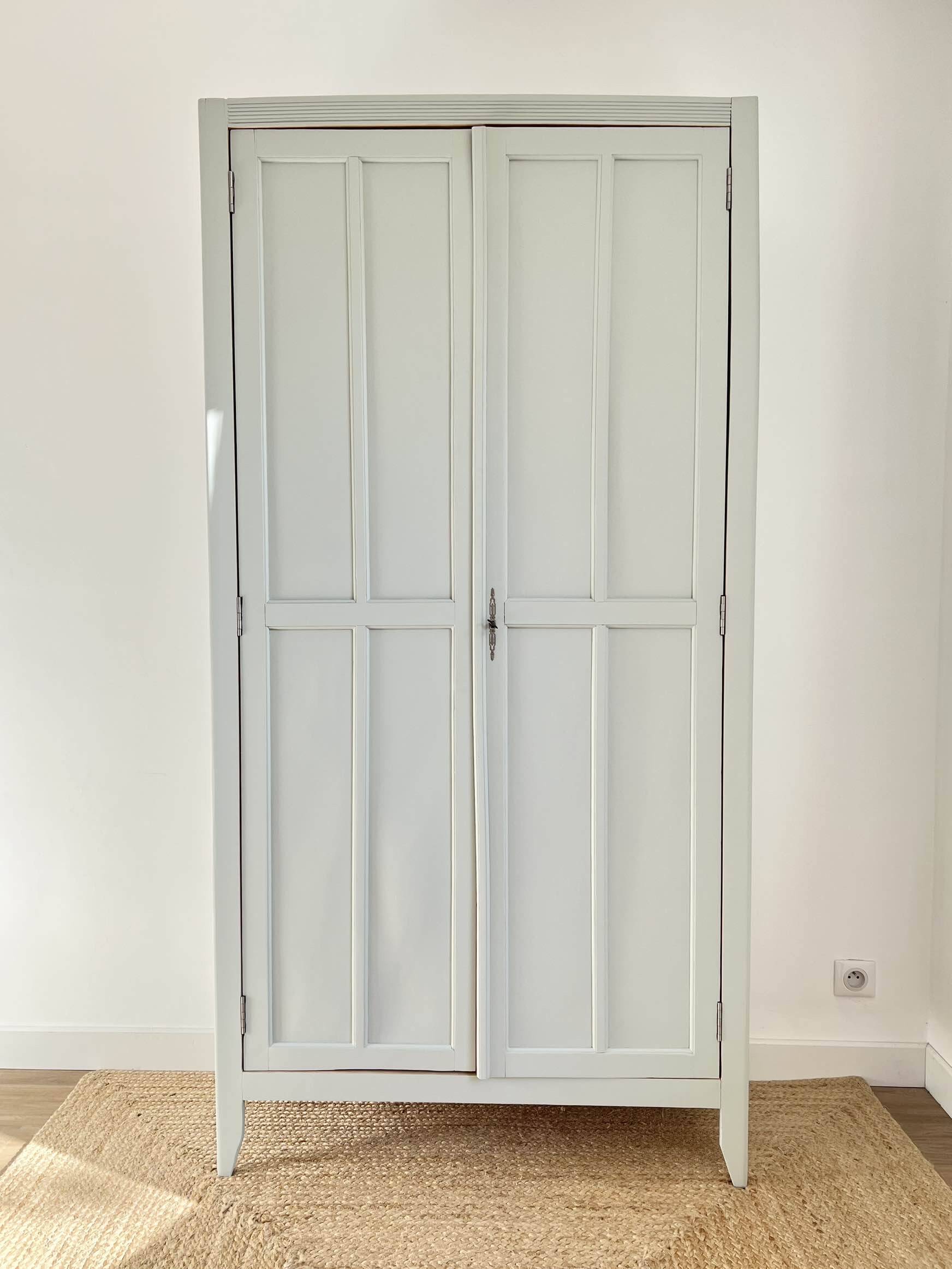 Authentic Parisian wardrobe