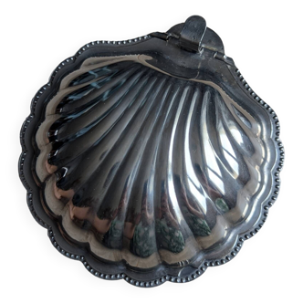 Shell ashtray - scallop shell