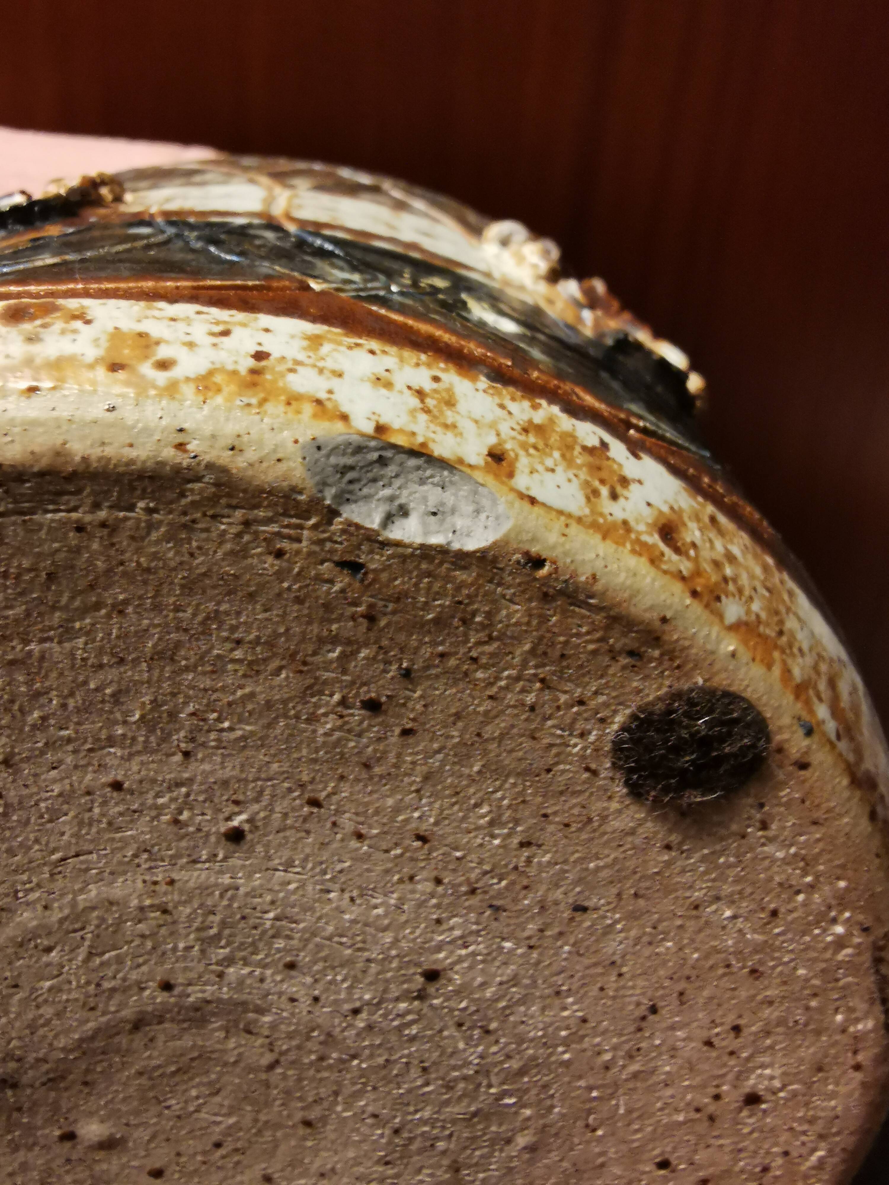 Beautiful ceramic candle holder for tealights.