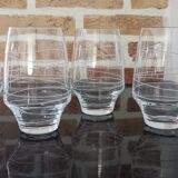 4 retro glass glasses of ovoid shape with graphic patterns