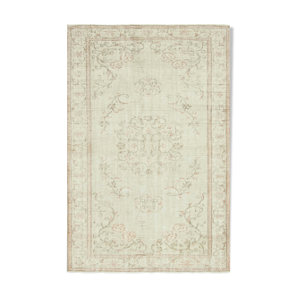 Tapis décoratif beige oriental fait à la main 180 cm x 273 cm - 38880