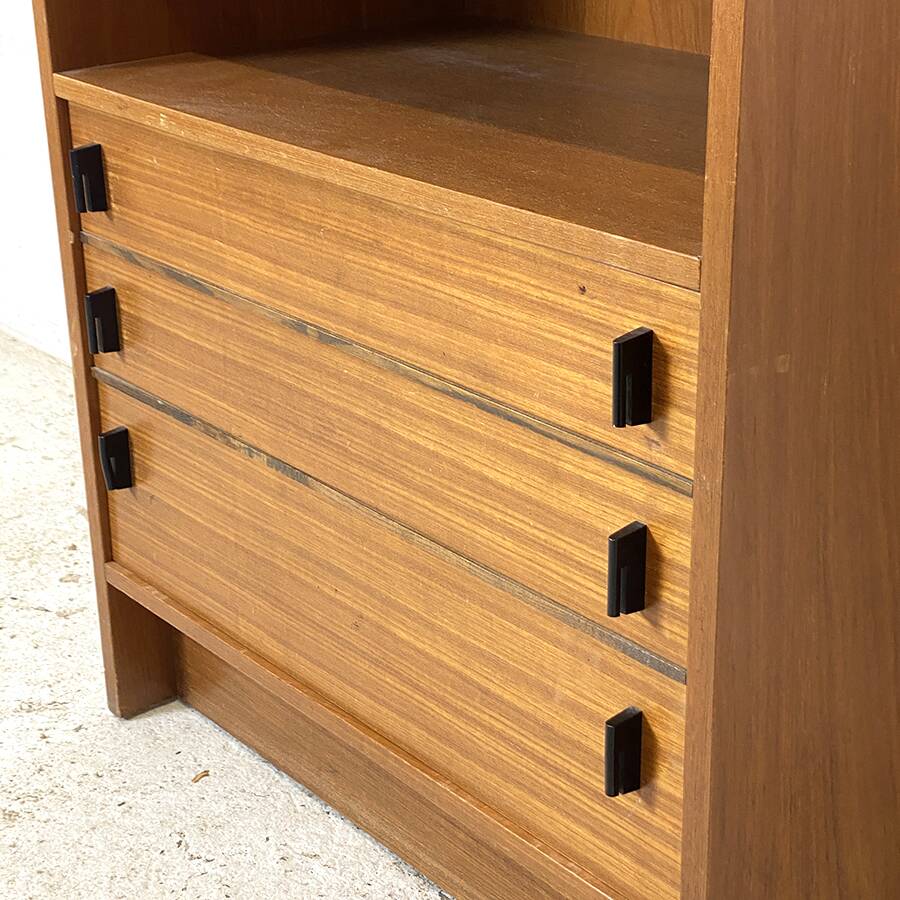 Vintage 70s display cabinet and chest of drawers