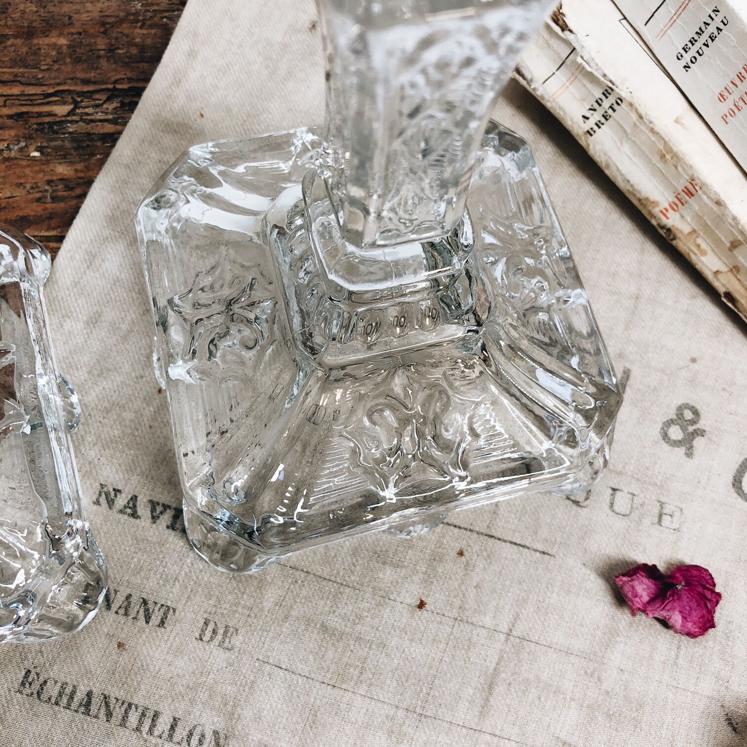 Duo de bougeoirs en verre