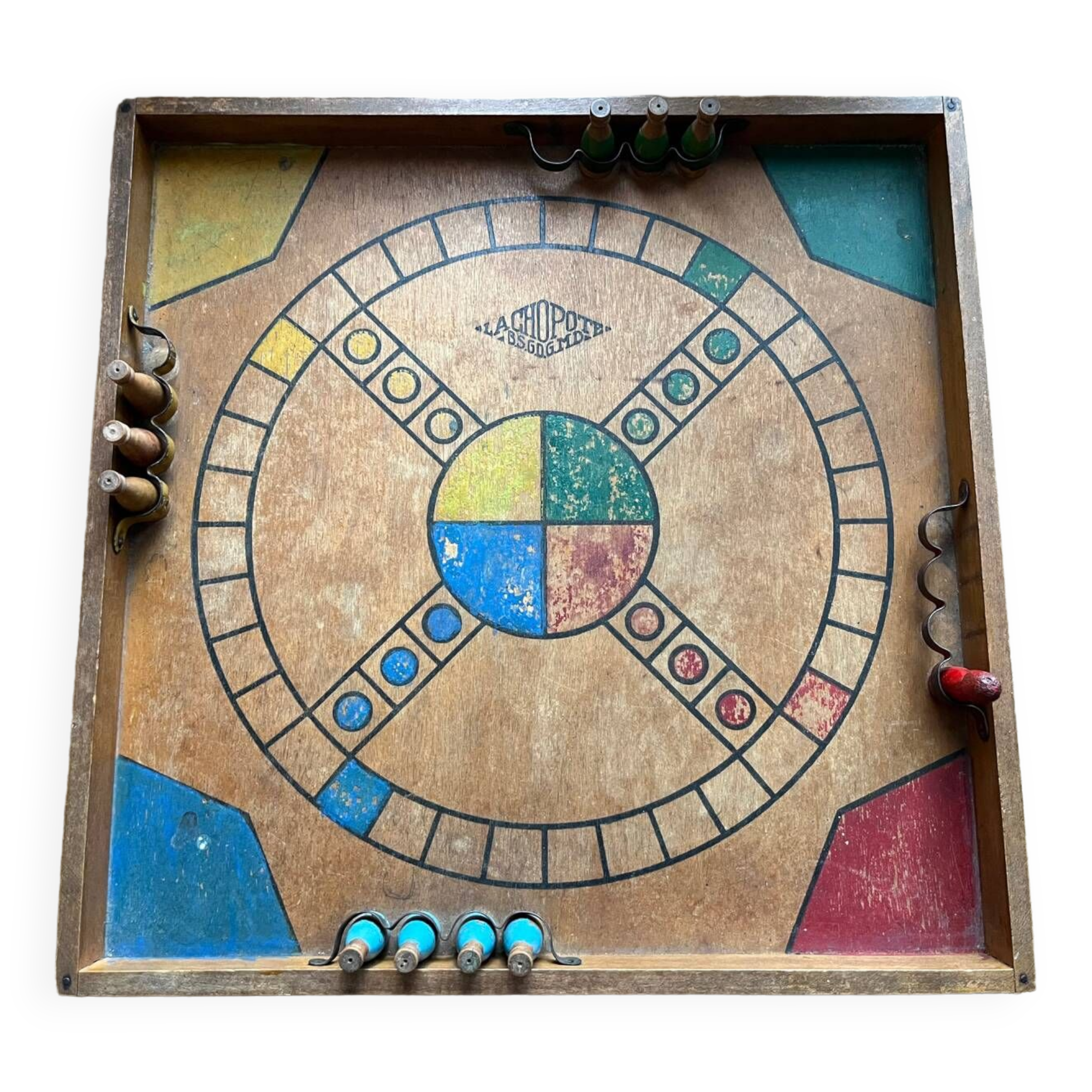 Old wooden game chopotte