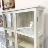 White wall display cabinet