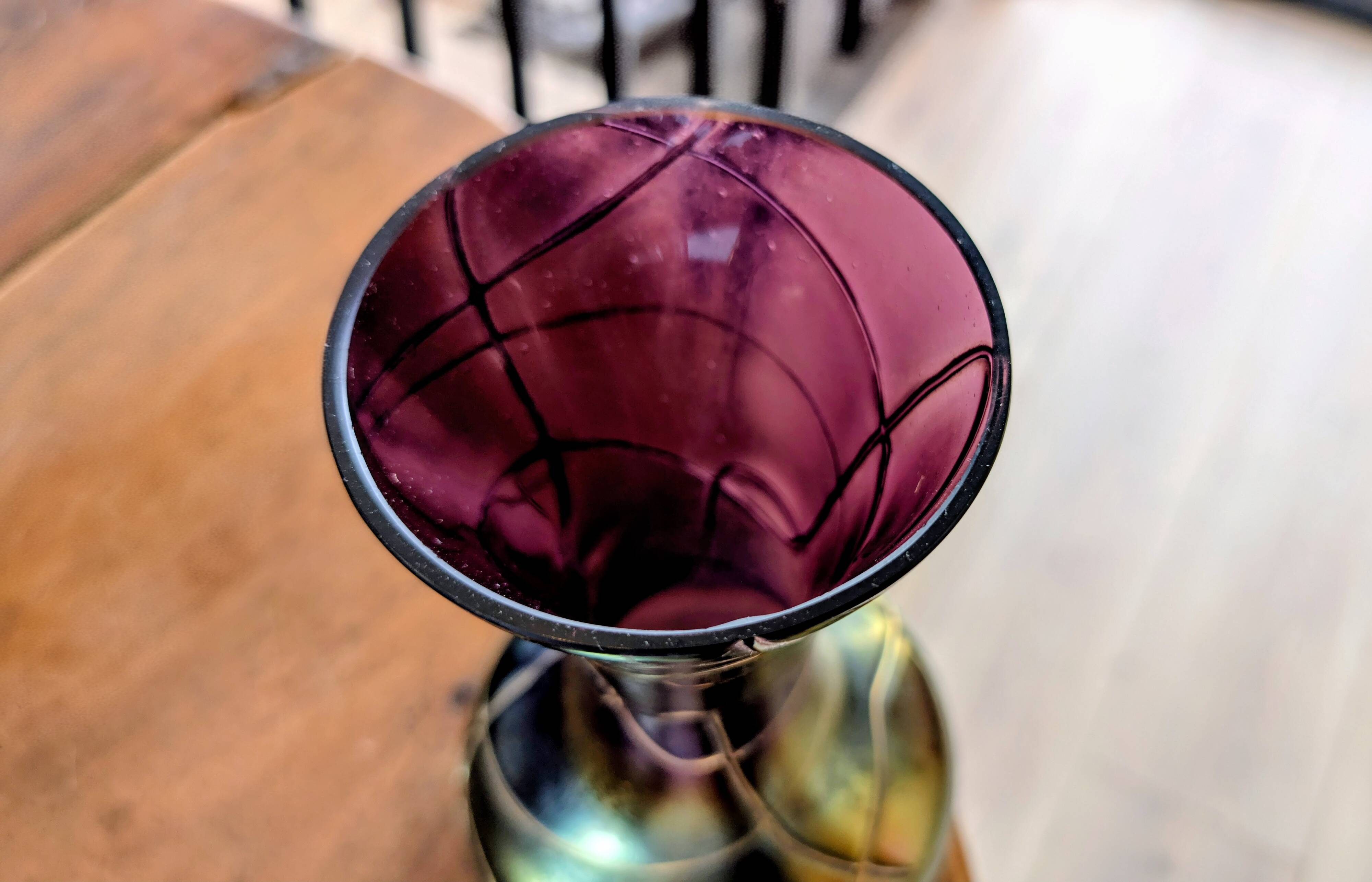 Iridescent Art Nouveau vase with multicoloured reflections attributed to Loetz.