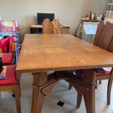Dining room table
