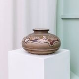 Beige Ceramic Vase by Cianciolo Noma Messina, 1960s Mid-Century Signed Italian Studio Vase