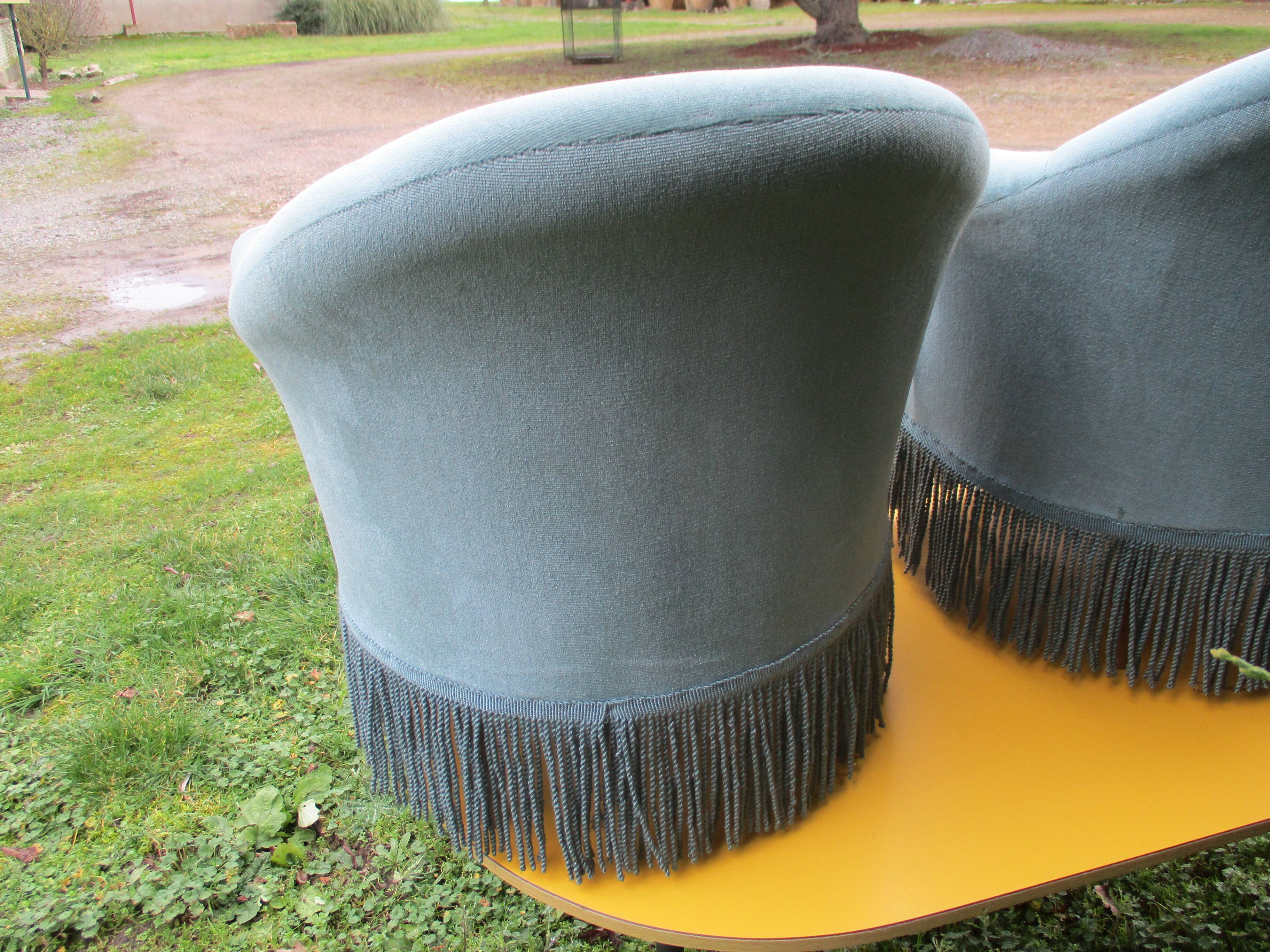 Pair of blue velvet toad armchairs