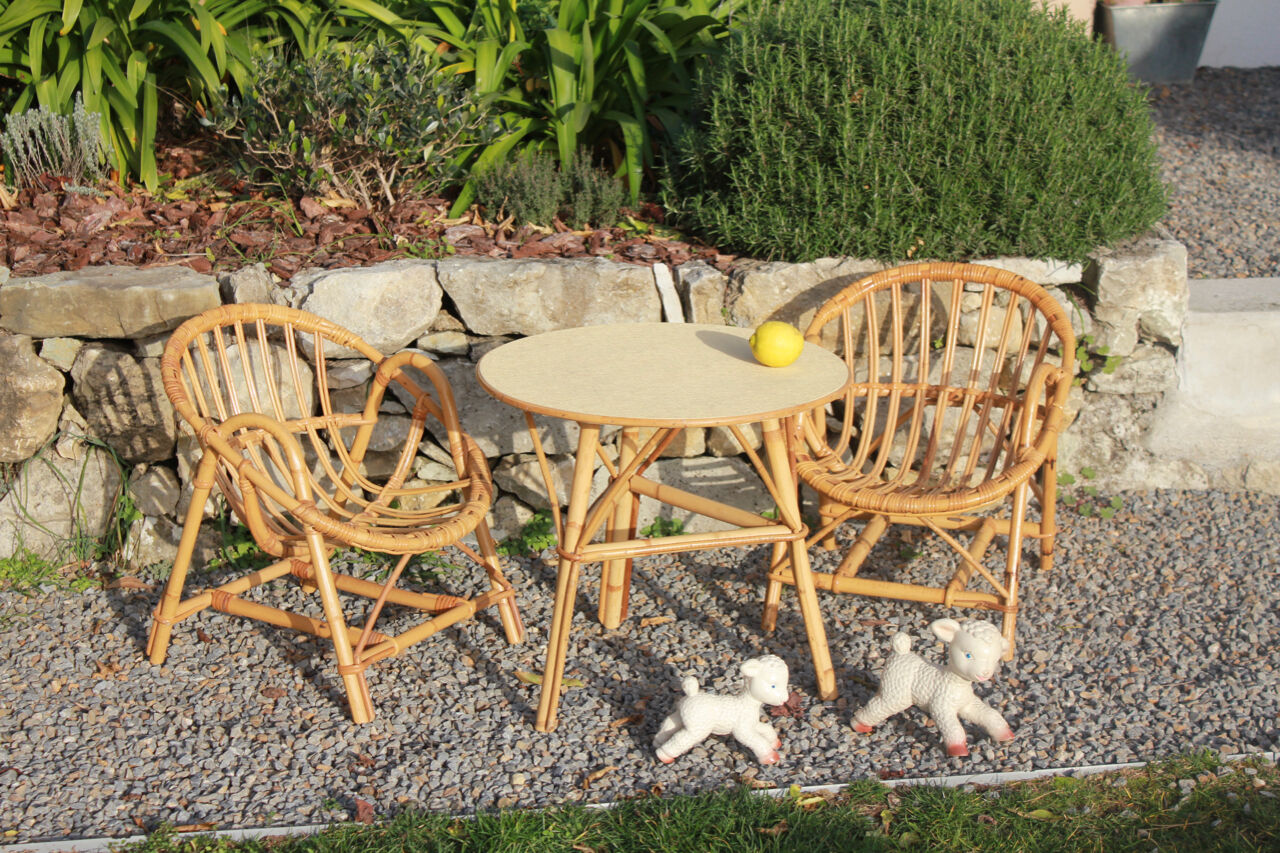 Vintage set for children in rattan