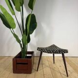 Vintage triangular footstool – Scandinavian mid-century design, elegance and comfort