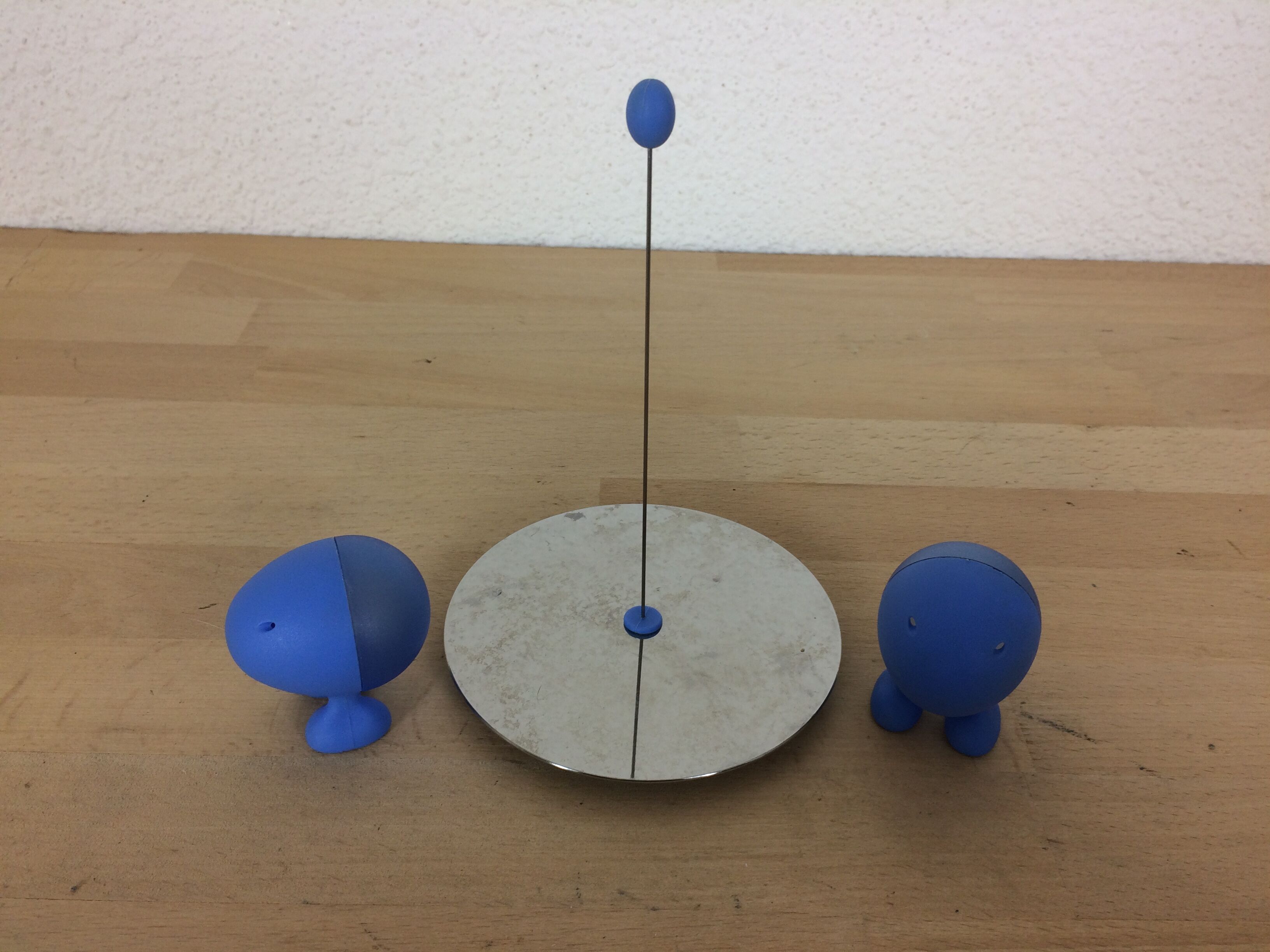 Set and pepper Alessi, model blue Lilliput of Stefano Giovannoni