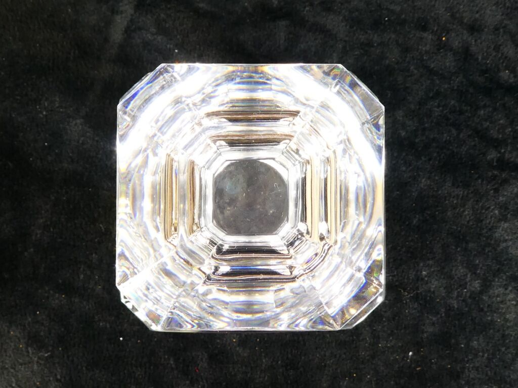 Carafe a whisky in crystal from Baccarat modele harcourt signed