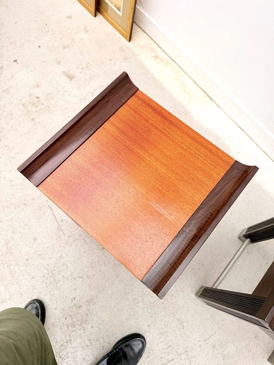 Pair of bedside tables in mahogany and stained oak, France 1980.