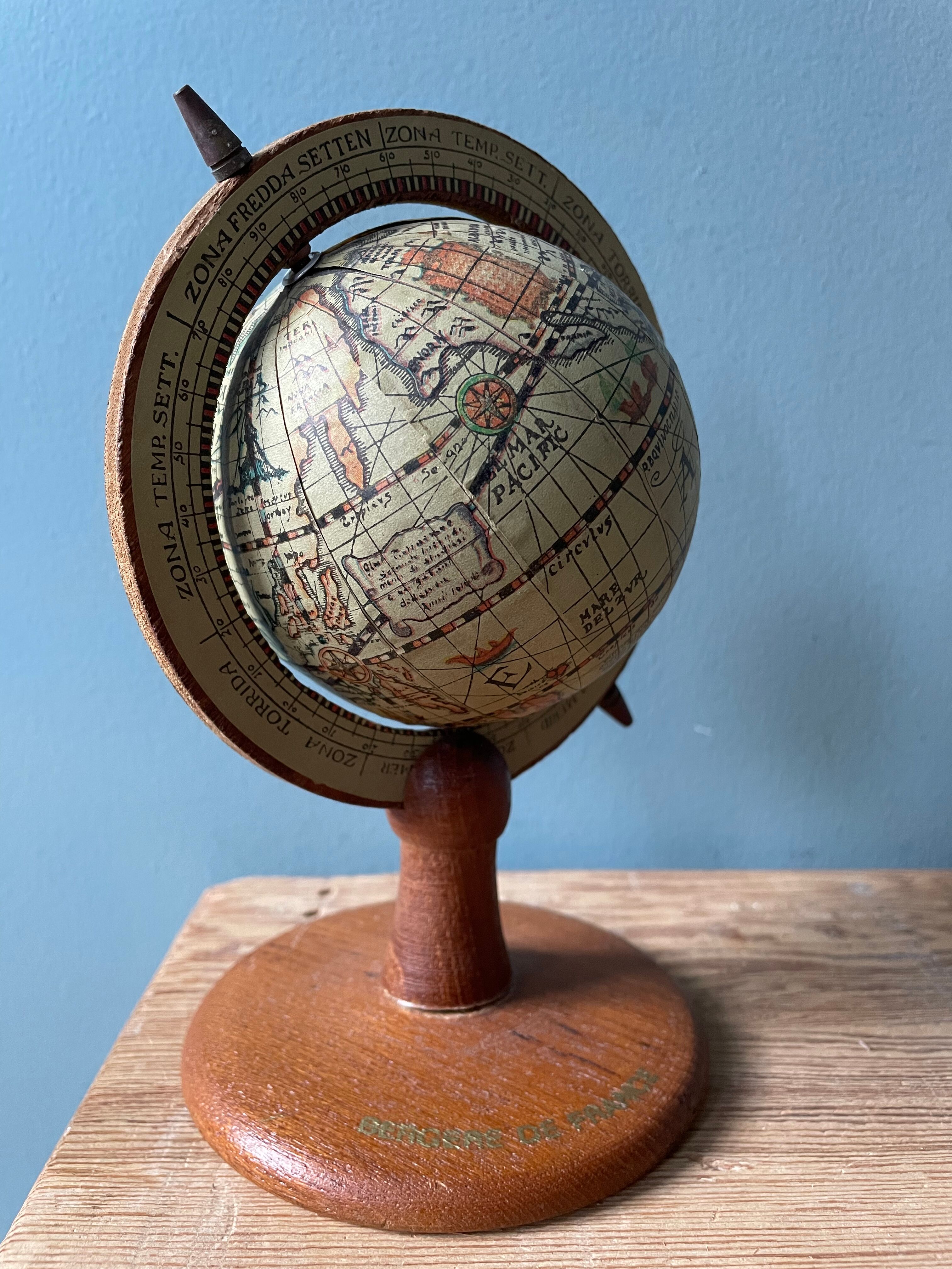 Globe terrestre « Bergère de France »