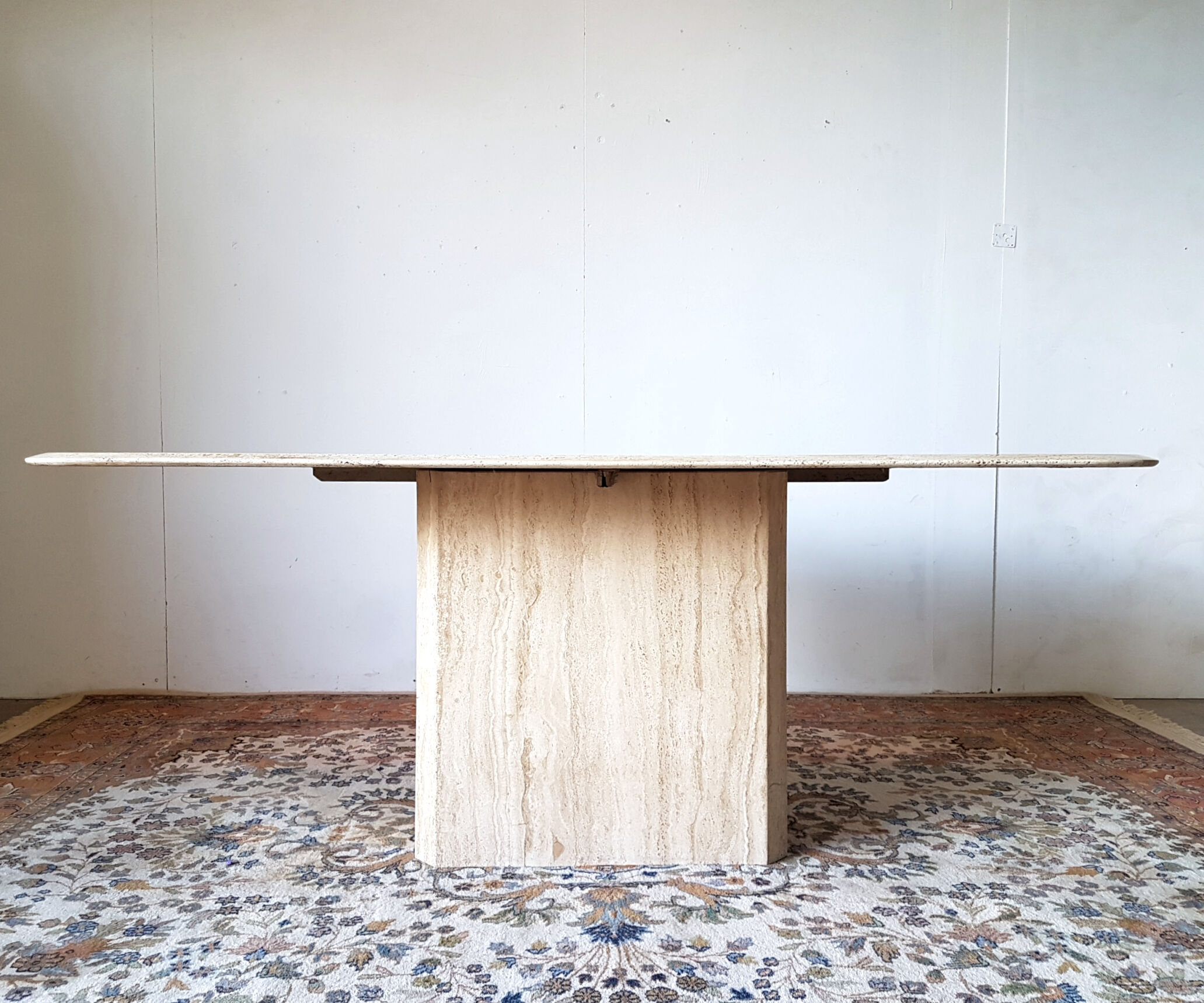 Table rectangulaire en travertin années 1970