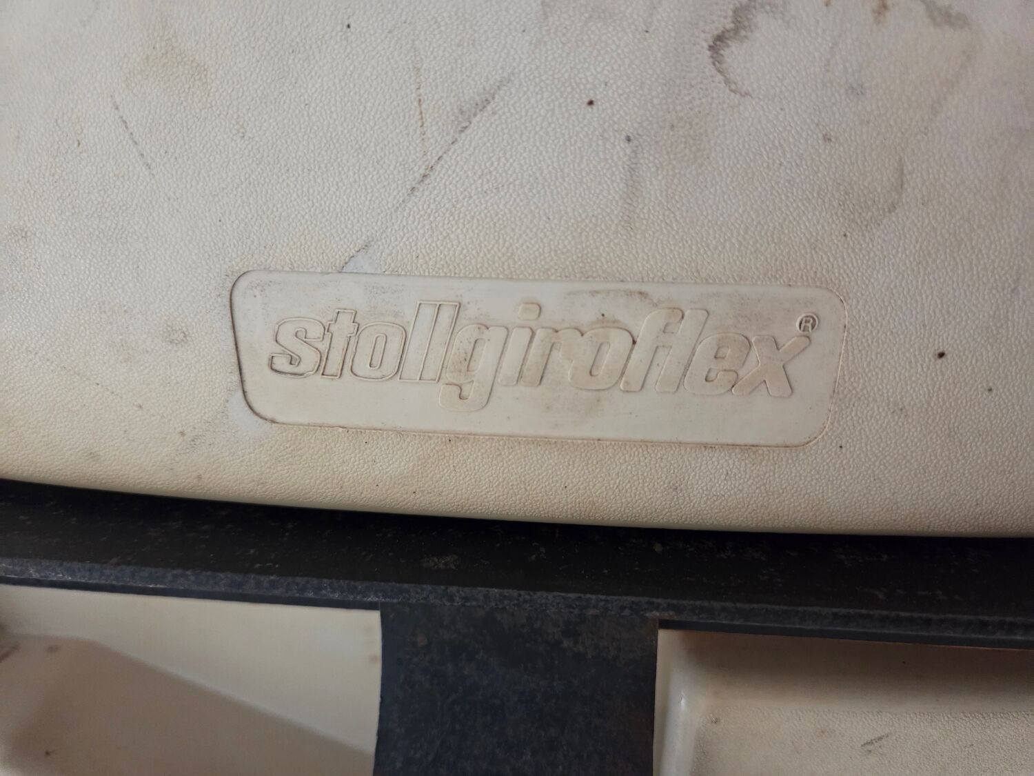 Stollgiroflex office chair in the space age design style.