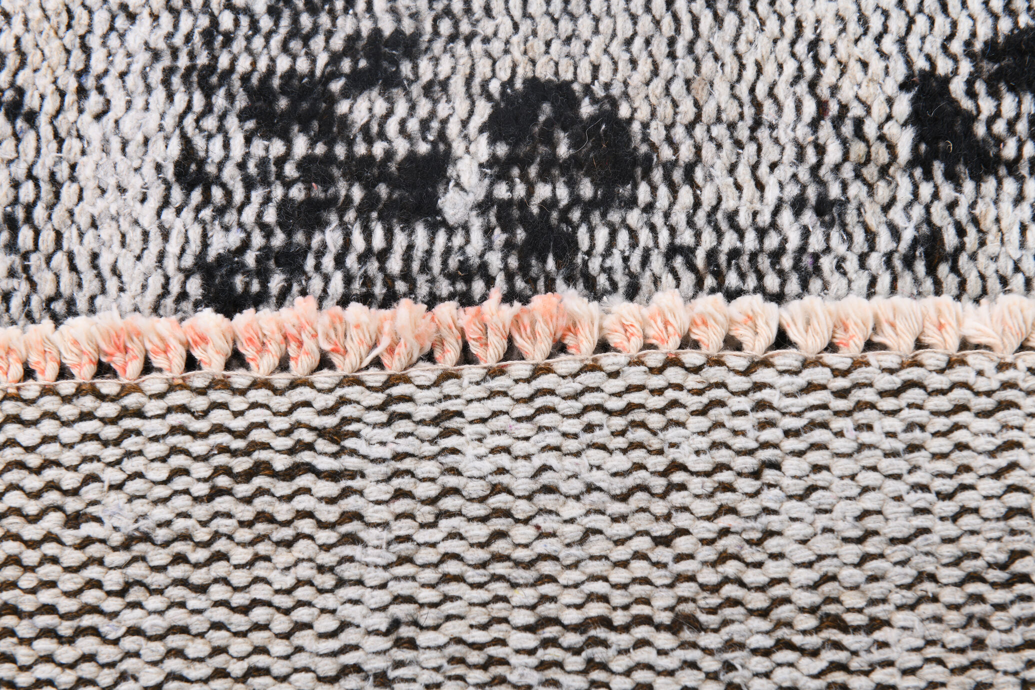 Distressed wool vintage tapis rugs 243x158cm