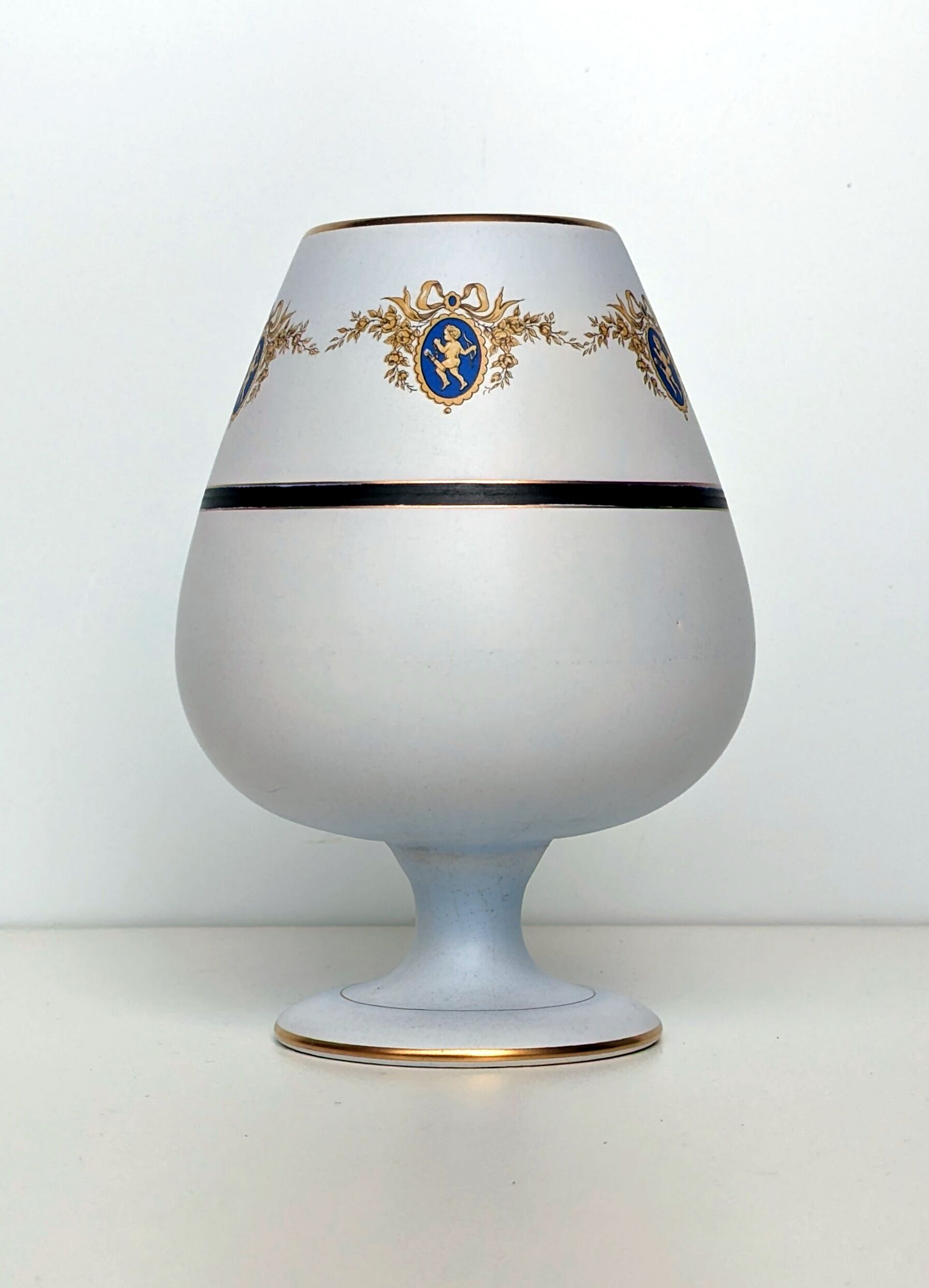 Footed vase, ceramic pot - Flora Keramiek Gouda Holland factory