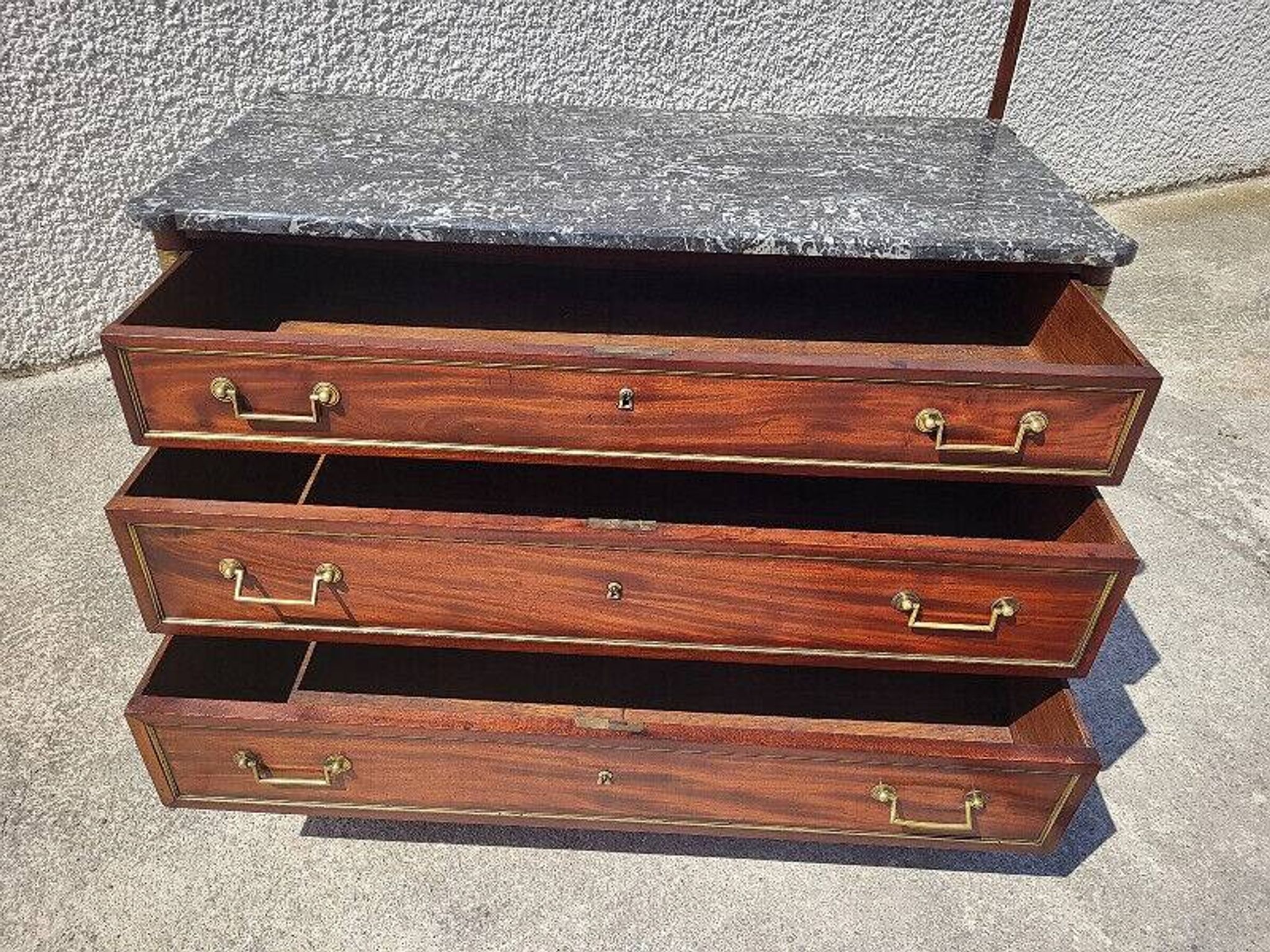 Louis xvi mahogany chest of drawers with 3 drawers from the 19th century