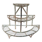 Half-moon plant holder