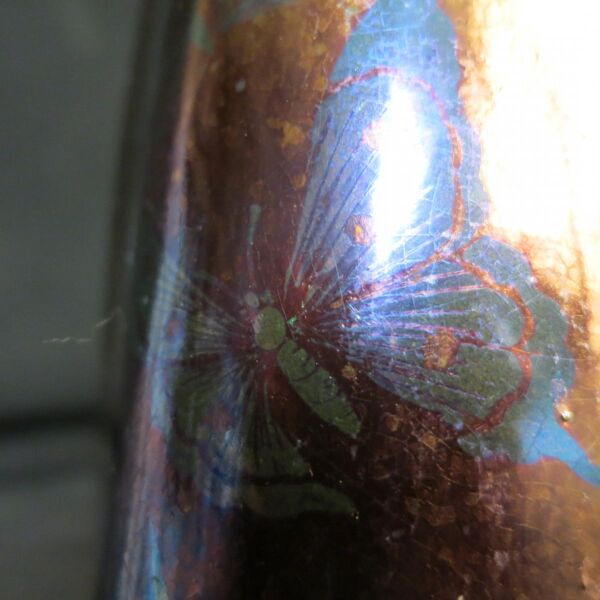 Paire de vases Jean Gaziello à Vallauris decor papillon irisé