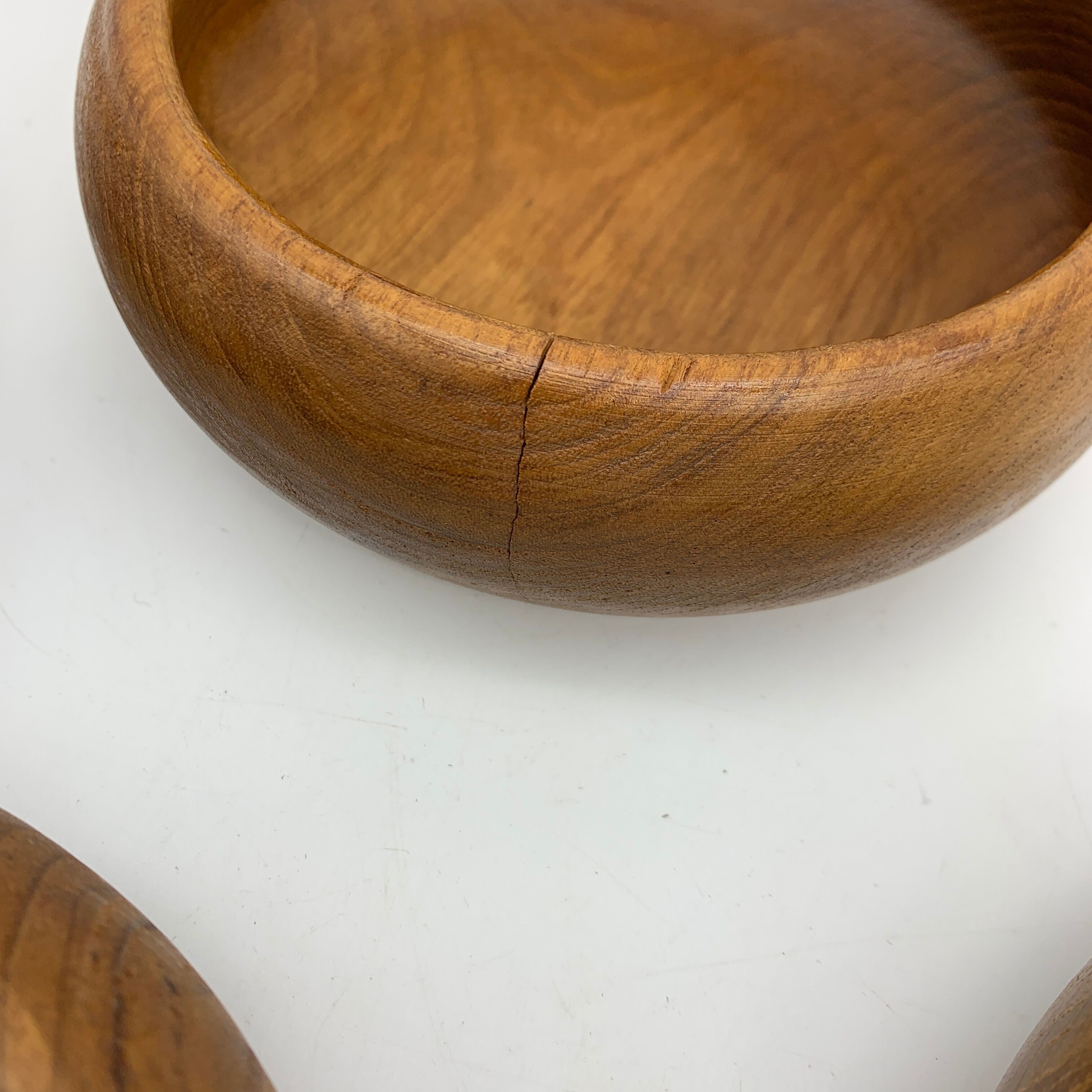 Lot of 4 bowls in Scandinavian teak teak style