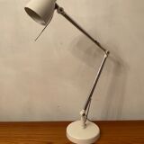 Articulated design desk lamp
