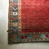 Tapis en laine a motif xx siècle