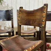 Set of 6 English chairs in oak and fine leather from the late 19th century.