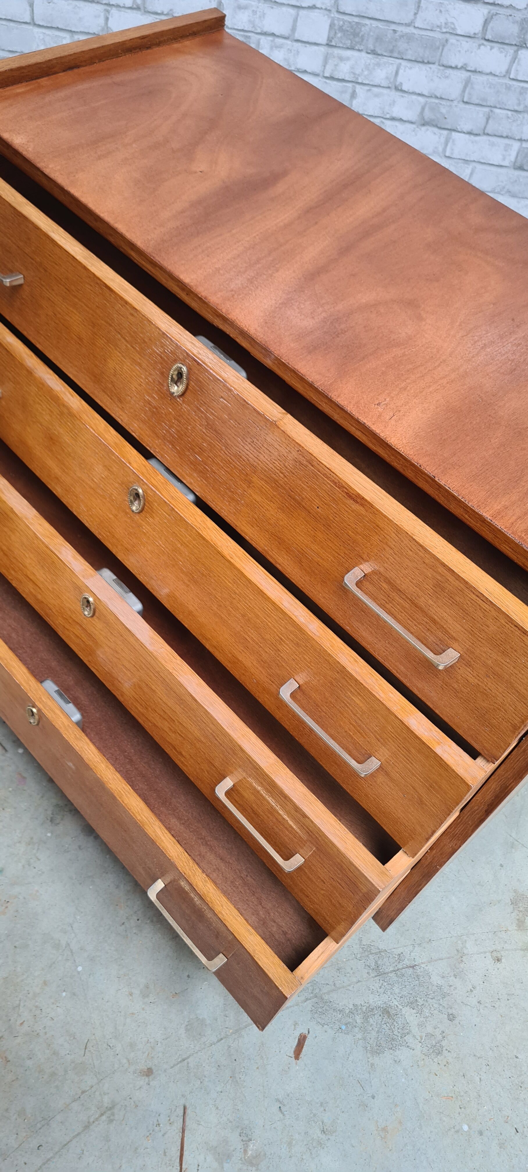 vintage chest of drawers 1960 a 70 4 pullers plating 76x90x45