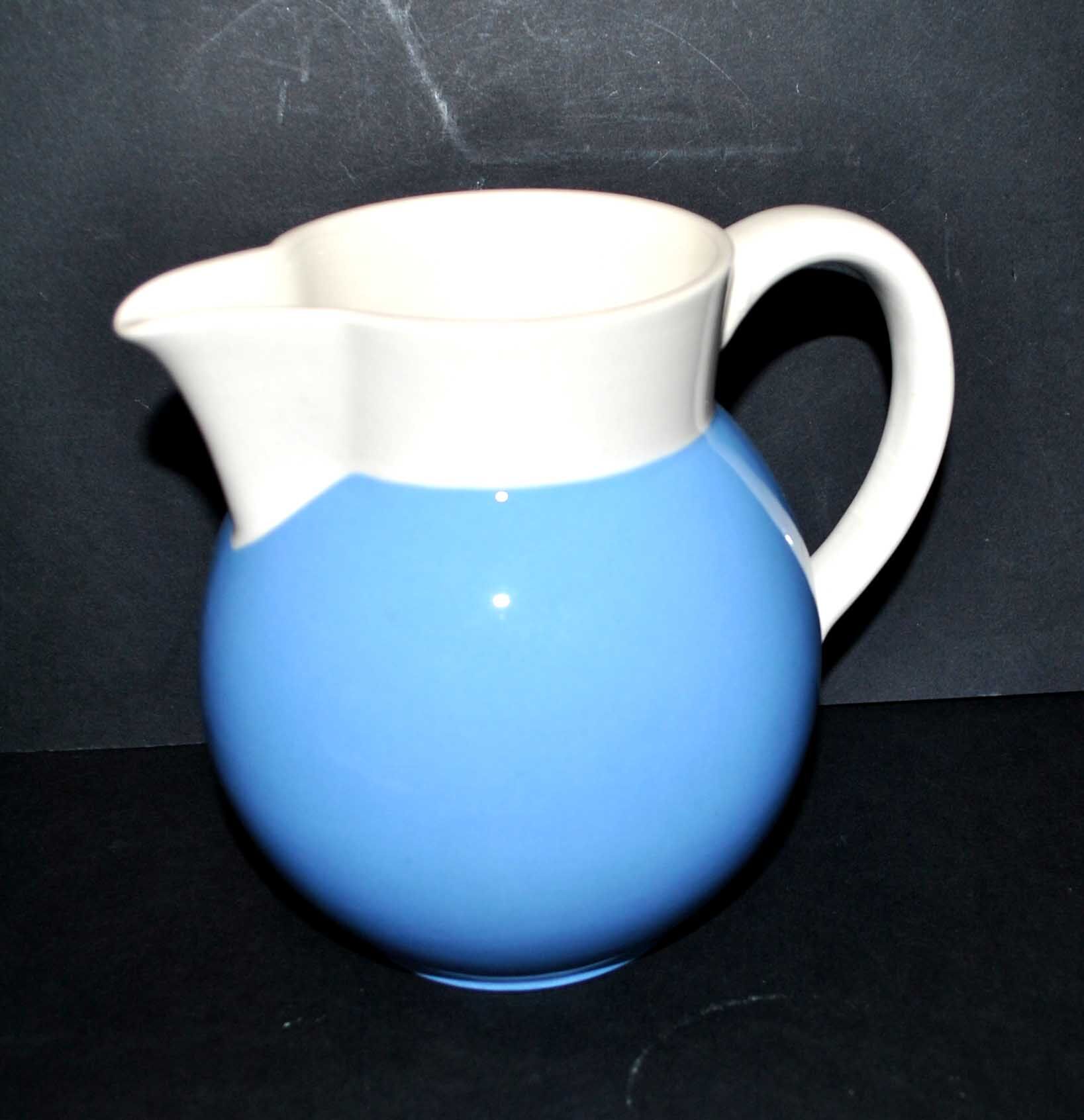 Pitcher vintage in earthenware from Villeroy & Boch Orléans blue decor 1950