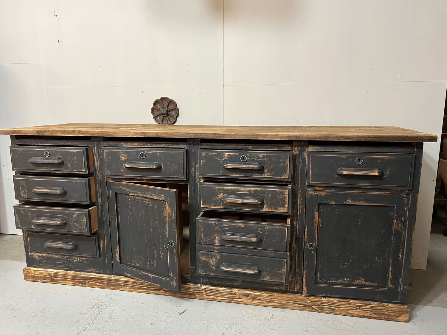 Former large drugstore counter