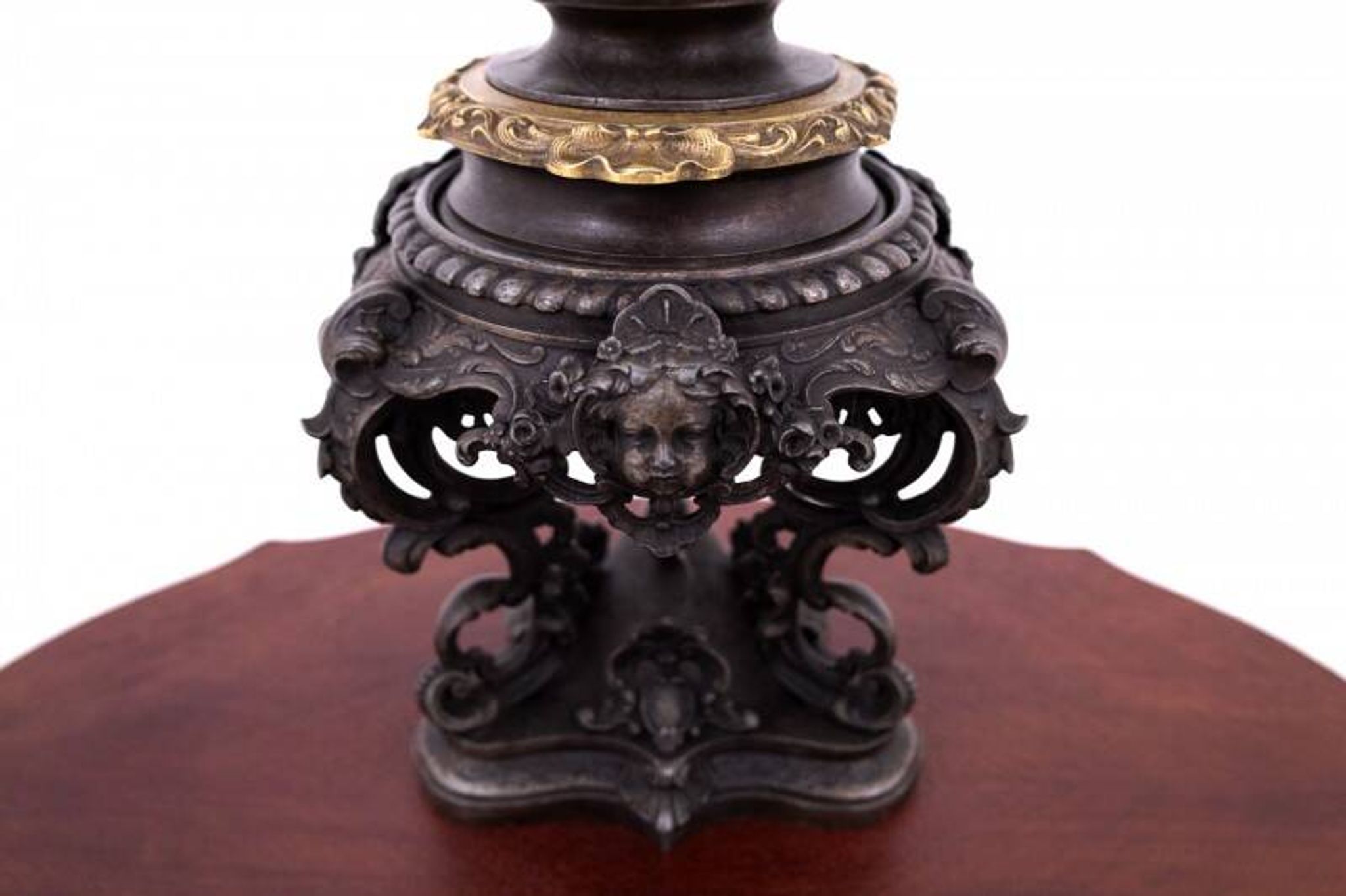 Pair of bronze oil lamps, France, circa 1880.