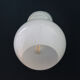 Applique porcelaine céramique et globe en opaline blanche