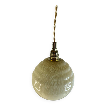 Suspension with antique globe