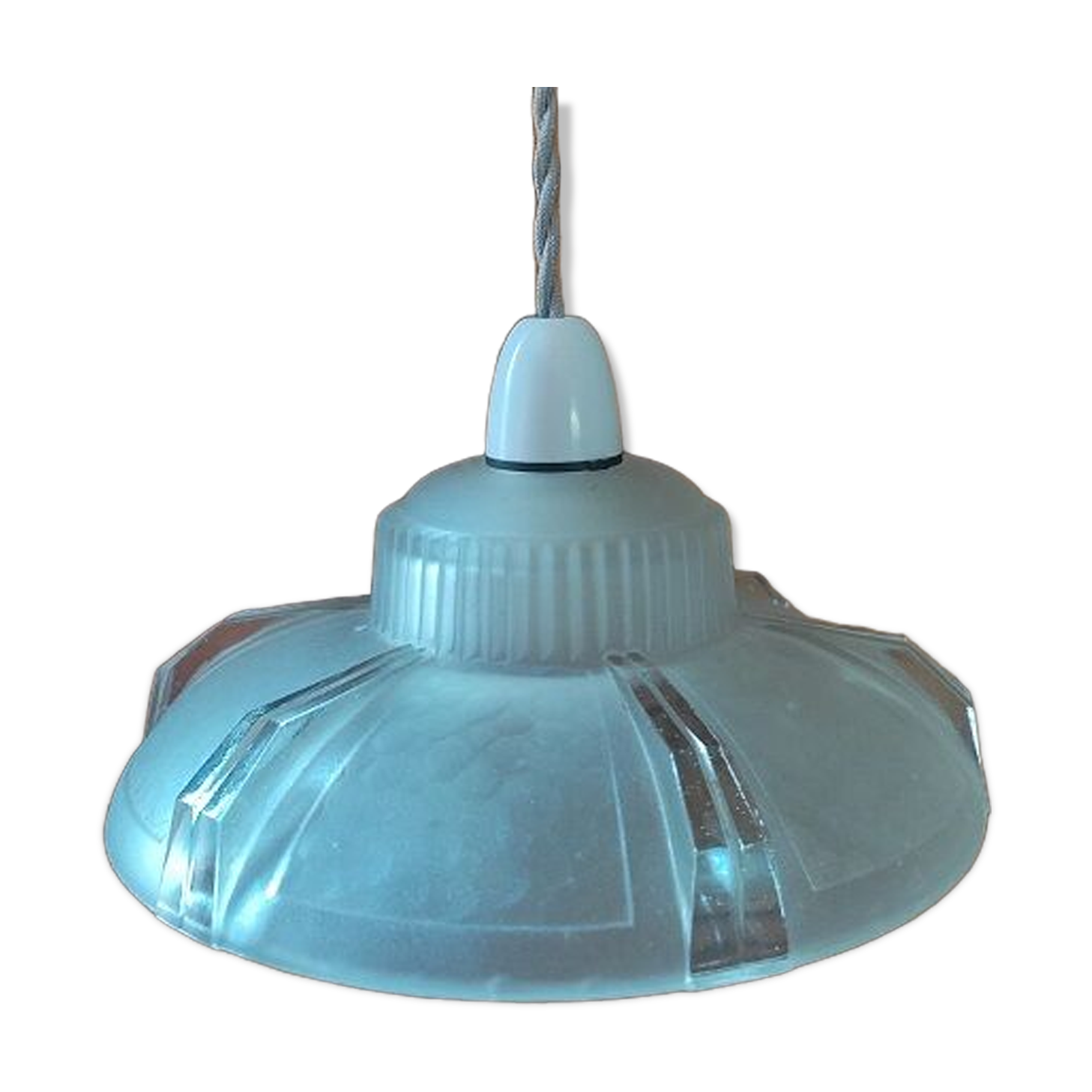 Original art deco suspension globe in molded glass dp 102238