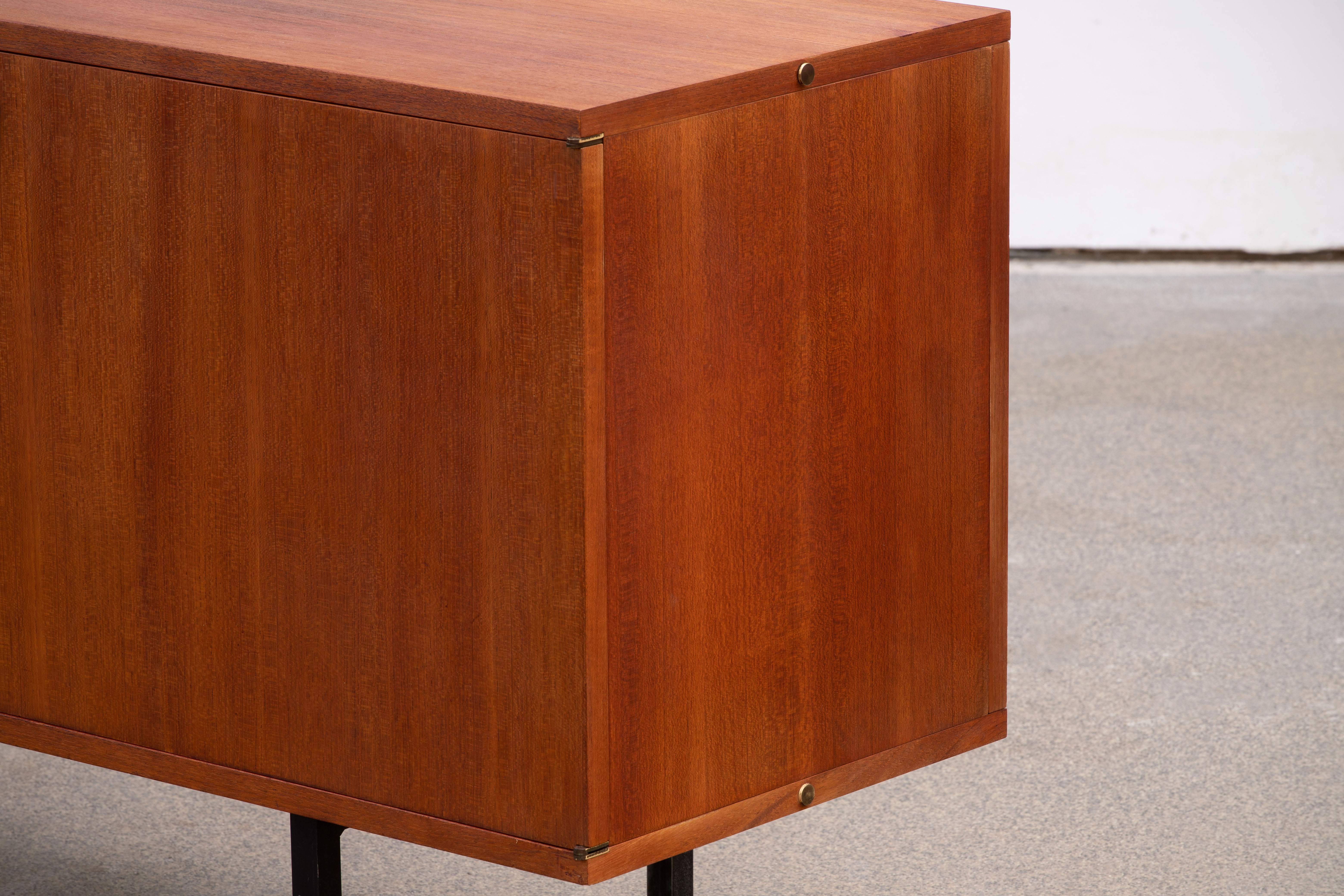 Scandinavian sideboard 300 cm