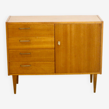 Commode scandinave, composé de 4 tiroirs, année 60. Réf calypso