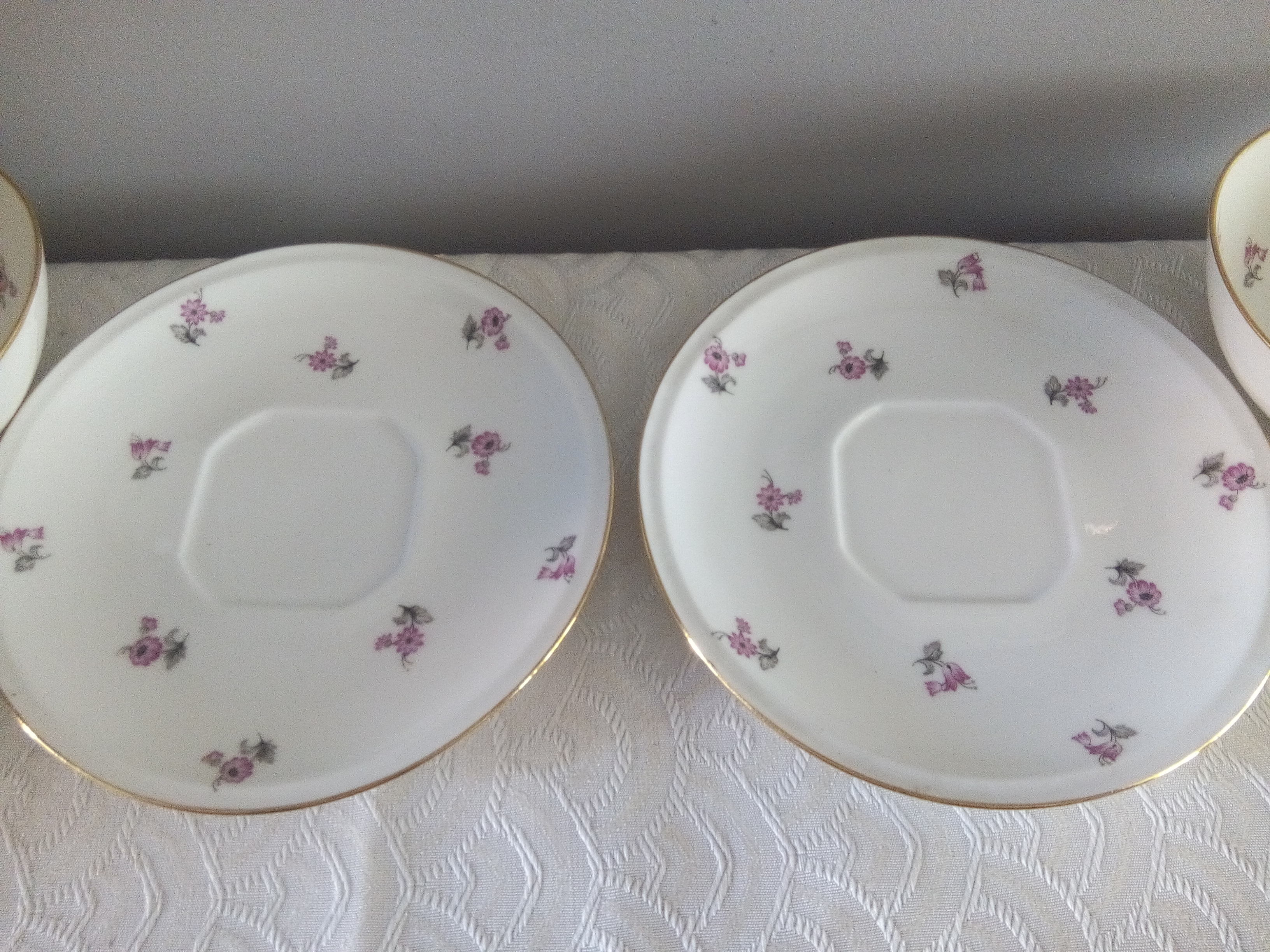 Duo of chocolate cups porcelaine de limoges